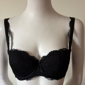 Chantelle Black Lace Bra Size 32D